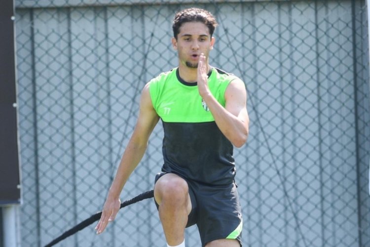 Bursaspor eksiklerle Adanaspor ma&ccedil;ı hazırlıklarına devam etti
