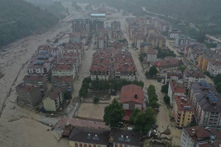 İ&ccedil;işleri Bakanlığı'ndan sel b&ouml;lgeleri i&ccedil;in &ouml;nemli uyarı!