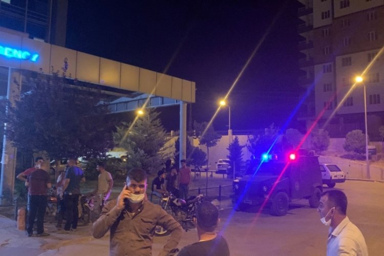 Yabancı uyruklu grupların kavgasında 1 kişi &ouml;ld&uuml; 4'&uuml; ise yaralı