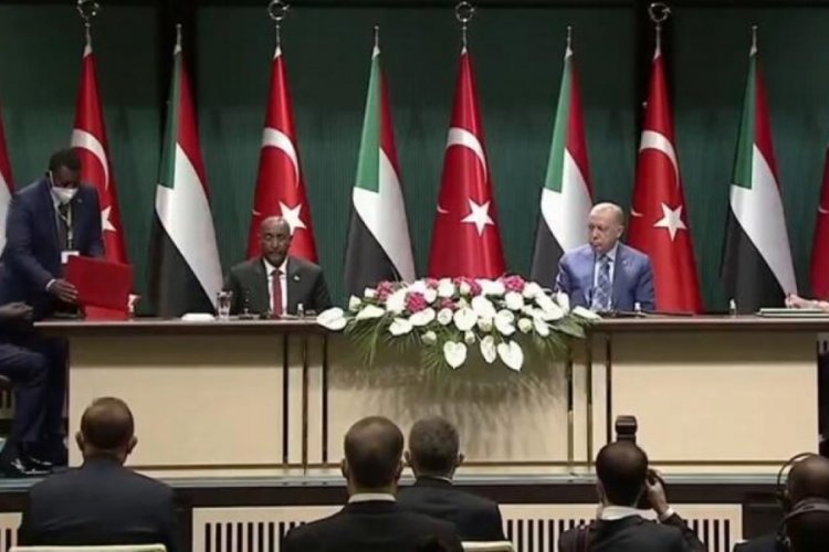 Cumhurbaşkanı Erdoğan ile Orgeneral el-Burhan'dan ortak toplantı