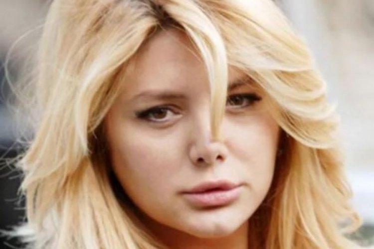 &Uuml;nl&uuml; model Aysun Kayacı 9 yıl sonra yurda d&ouml;nd&uuml;