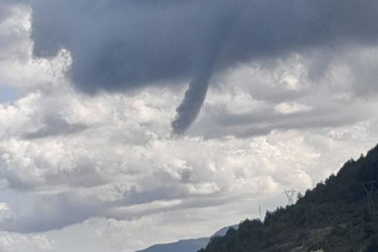 Kastamonu'da selden sonra hortum meydana geldi