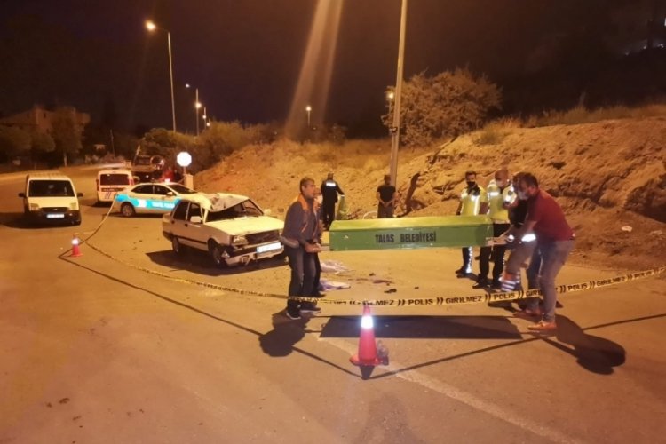 &Ouml;ğretmen, bisikletiyle feci kazada hayatını kaybetti!