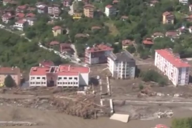 Ayancık, T&uuml;rkeli ve Bozkurt'ta yaşanan felaket g&ouml;ky&uuml;z&uuml;nden g&ouml;r&uuml;nt&uuml;lendi
