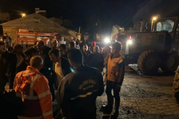 Kars'ta dere yatağı taştı 20 ev hasar aldı