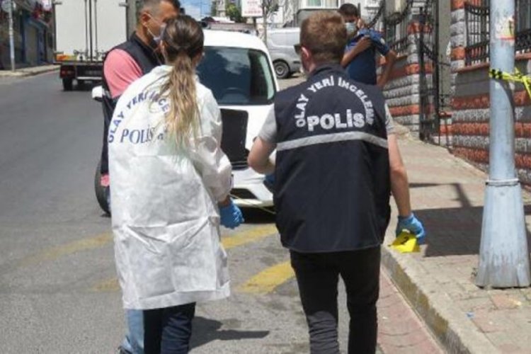 Baldızını sokak ortasında bacağından vurdu!