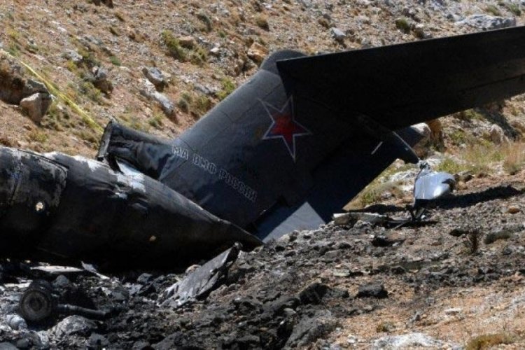 Rus heyeti, u&ccedil;ağın d&uuml;şt&uuml;ğ&uuml; b&ouml;lgede incelemede bulundu