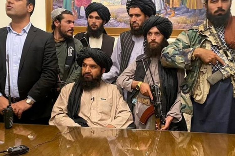 Taliban komutanından flaş iddia! Guantanamo Hapishanesi'nde sekiz yıl ge&ccedil;irdi