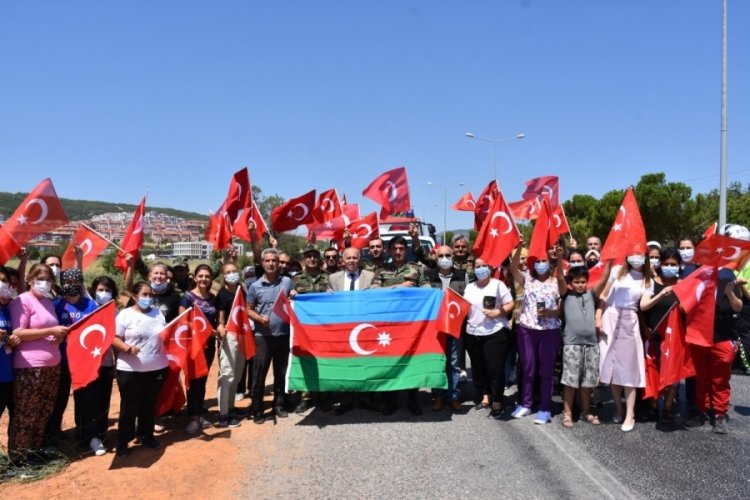 Azerbaycanlı alev savaş&ccedil;ıları uğurlandı
