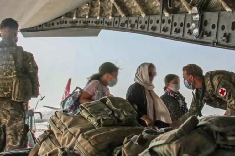 İngiltere, Afgan m&uuml;lteciler i&ccedil;in iskan planı hazırlığında