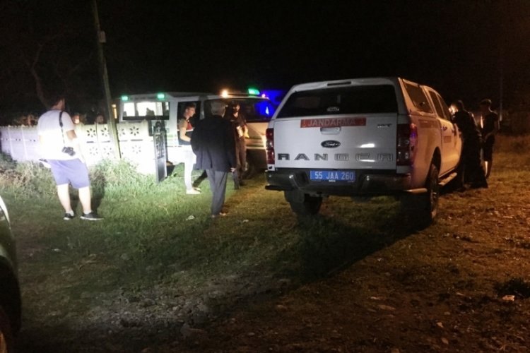 Samsun'da silahlı saldırıya uğrayan anne &ouml;ld&uuml;, kızı yaralı