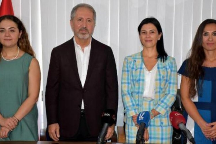 Saadet &ouml;ğretmenden 'yolsuzluk' iddialarına yanıt