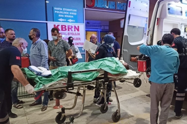 Bursa'da uykuya dalan kişi hem kendini yaktı hem de evini yaktı!