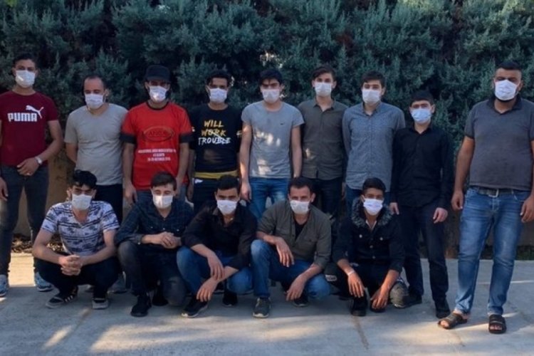 Kocaeli'de 15 ka&ccedil;ak g&ouml;&ccedil;men yakalandı