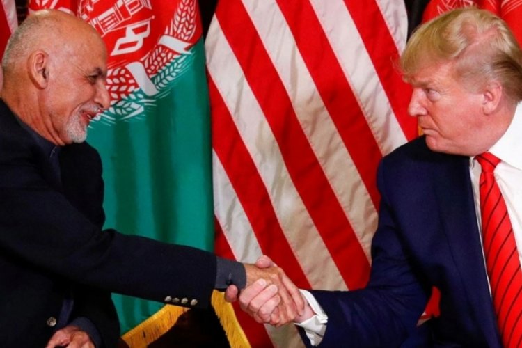 Taliban'a &ouml;vg&uuml; yağdıran Trump şaşkına &ccedil;evirdi