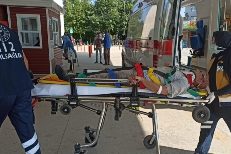Bursa'da asans&ouml;r boşluğuna d&uuml;şen iş&ccedil;i yaralandı