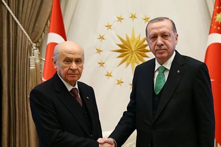 Se&ccedil;im yasası &ccedil;alışmalarında son durum... Baraj d&uuml;şecek mi?