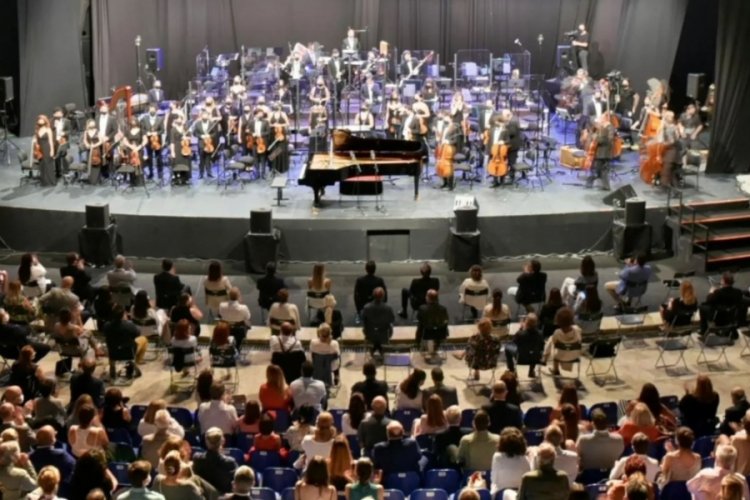 49. İstanbul M&uuml;zik Festivali başladı