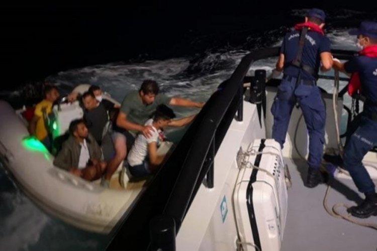 Muğla Bodrum'da 44 d&uuml;zensiz g&ouml;&ccedil;men kurtarıldı