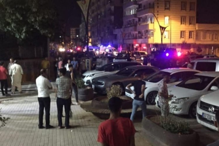 Mardin'de sokak ortasında kavga! 5 kişi yaralandı