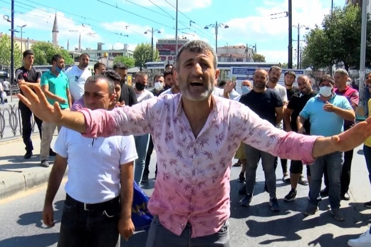 İstanbul'da esnaf ve nakliyeciler caddenin trafiğe kapatılmasını protesto etti