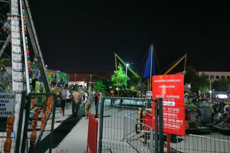 Marmaris'te m&uuml;şteri gibi girdiği lunaparkta dehşet sa&ccedil;tı