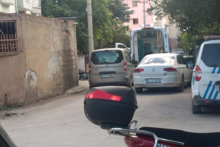 Banyoda d&uuml;şen emekli polis yaşamını yitirdi