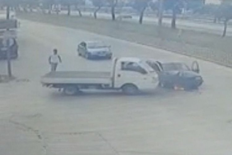 Bursa'da kazanın ardından yangın &ccedil;ıkan ara&ccedil;tan b&ouml;yle kurtuldular