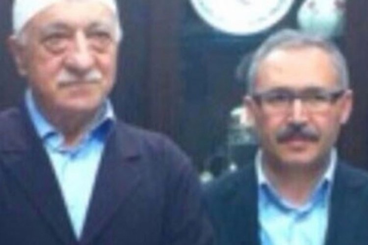Abd&uuml;lkadir Selvi, FET&Ouml; Elebaşı i&ccedil;in s&ouml;ylediği 'Hocam T&uuml;rkiye'ye d&ouml;n artık' s&ouml;zlerine a&ccedil;ıklama yaptı