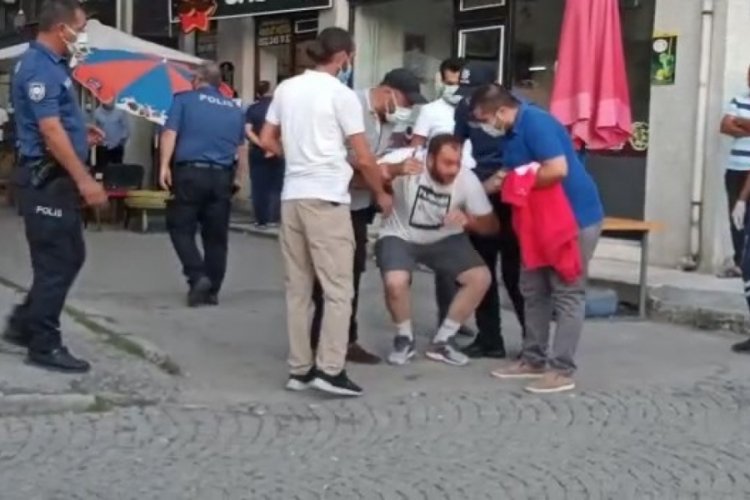 &Ccedil;orum'da berberde 4 kişiyi rehin almıştı, saatler sonra serbest bıraktı