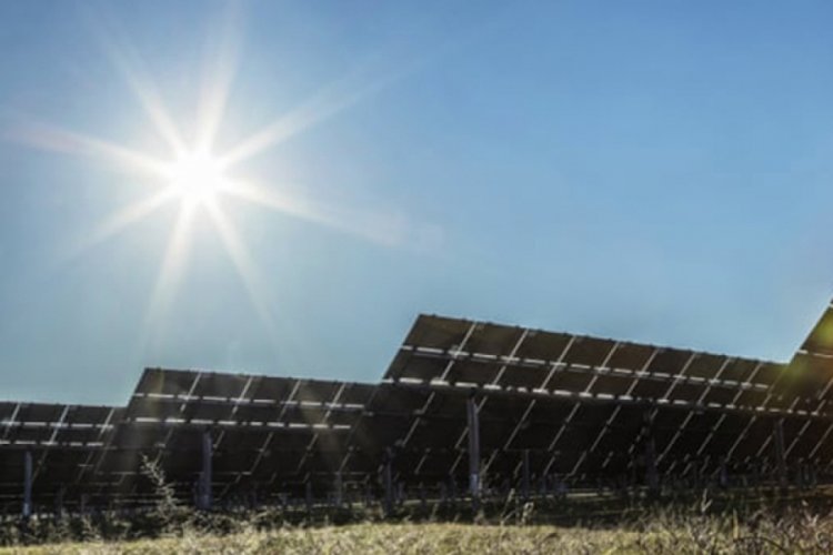 Avustralya'da g&uuml;neş enerjisi, k&ouml;m&uuml;rden elde edilen enerji &uuml;retimini geride bıraktı!