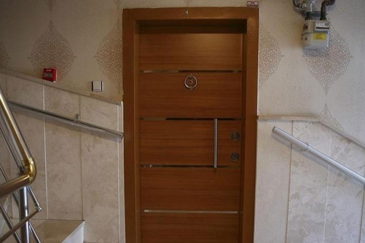 FET&Ouml; mensuplarının h&uuml;cre evlerindeki "uzaktan tedavi" y&ouml;ntemleri a&ccedil;ıklandı
