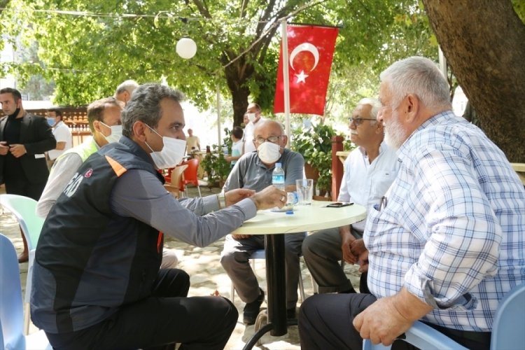 Milli Eğitim Bakanı &Ouml;zer, selden etkilenen b&ouml;lgeleri inceledi