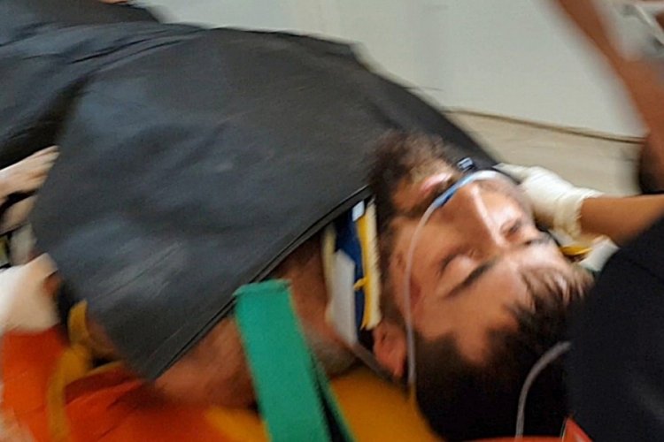 Kazdağları'nda yangını s&ouml;nd&uuml;rmeye &ccedil;alışırken ayı saldırısına uğradı