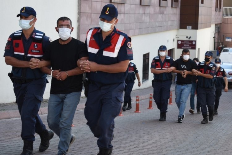 Elektrik panosu &ccedil;alan 2 kişi tutuklandı
