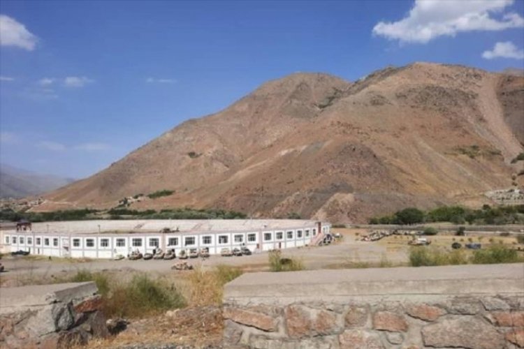 Taliban Pencşir'i 3 koldan kuşattı