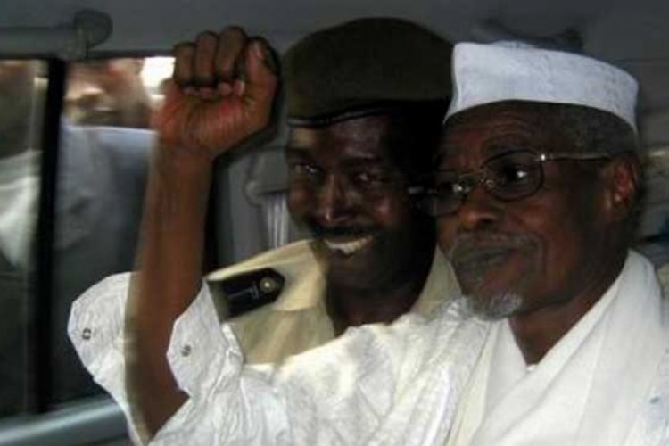 Eski &Ccedil;ad Devlet Başkanı Hissene Habre, Senegal'de hayatını kaybetti