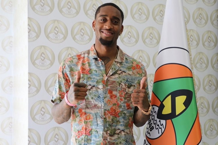 Alanyaspor, Leroy Fer'i transfer etti