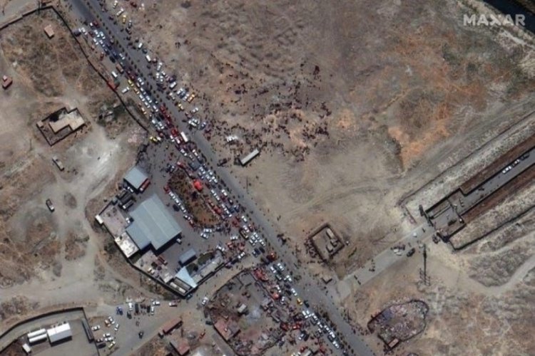 Kabil Havalimanı'ndaki yoğunluk uydudan görüntülendi