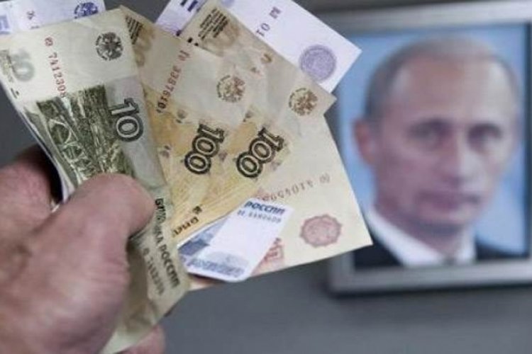 Rusya'nın borcu 20 trilyon rubleyi ge&ccedil;ti