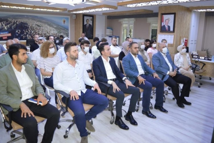 Bursa'da GADEM madde bağımlılığına karşı bilgilendirme &ccedil;alışmalarını s&uuml;rd&uuml;r&uuml;yor