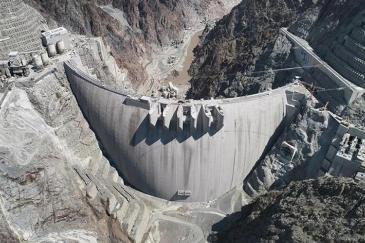 Yusufeli Barajı'nın inşaatı tamamlandı