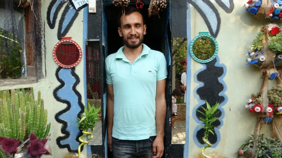 Bu kafenin kuralları başka yerde yok!