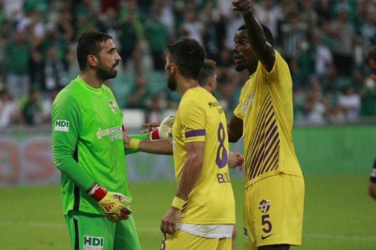Ey&uuml;pspor Teknik Direkt&ouml;r&uuml; Zafer Turan: "B&uuml;t&uuml;n takımı kutluyorum"