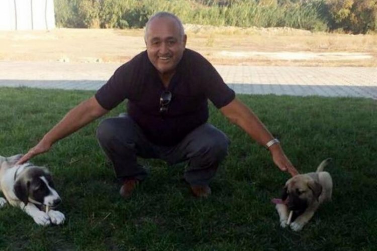 Antalya'da motosiklet s&uuml;r&uuml;c&uuml;s&uuml; tur otob&uuml;s&uuml;yle &ccedil;arpışınca &ouml;ld&uuml;