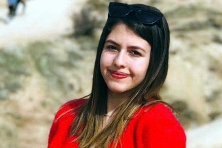 Antalya'da Hediye, minib&uuml;s &ccedil;arpmasıyla yaşamını yitirdi