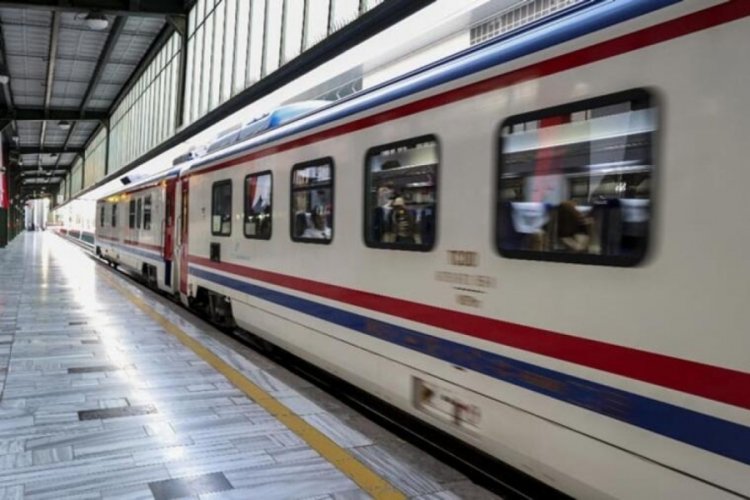 Zafer Treni Ankara'dan yola &ccedil;ıktı