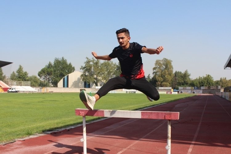 Yunus Emre Akkuş Bursa'da d&uuml;nya şampiyonasına hazırlanıyor