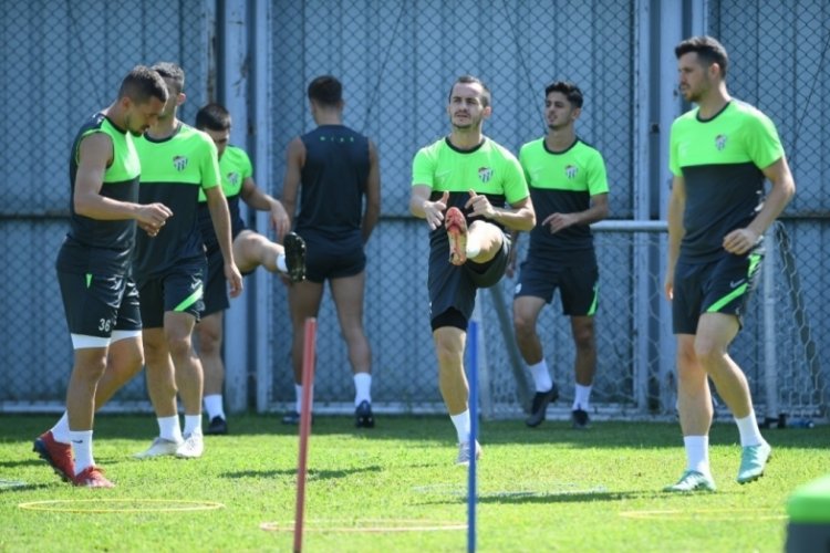 Bursaspor'da Teknik Direkt&ouml;r Fatih Tekke, takıma iki g&uuml;n izin verdi