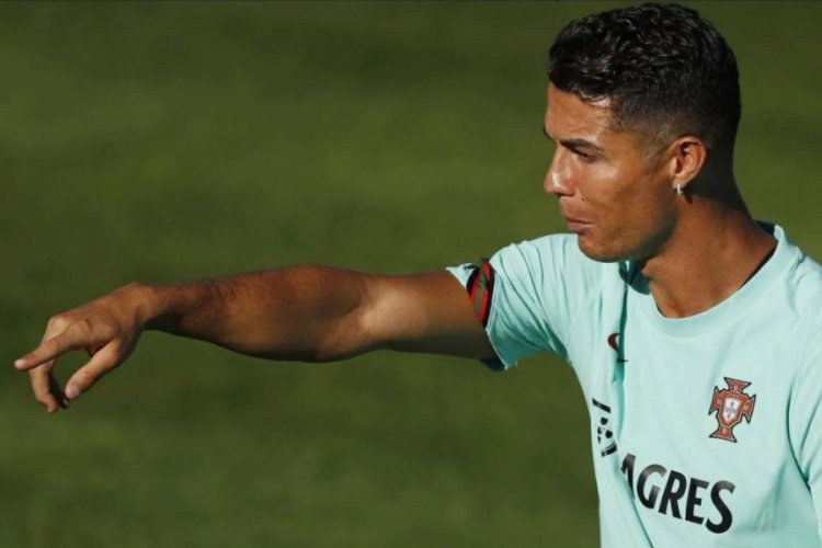 Ronaldo'nun transfer maliyeti a&ccedil;ıklandı